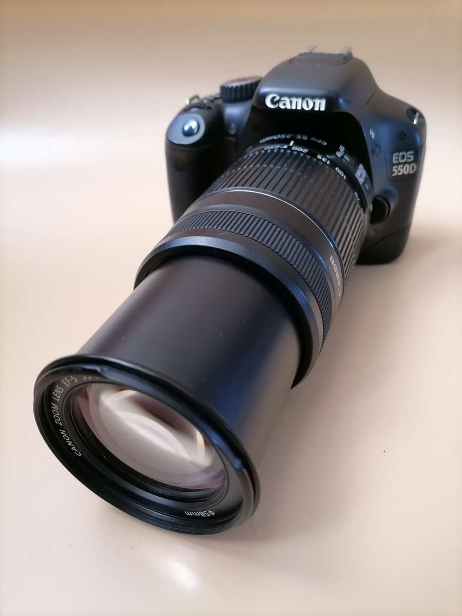 Canon EOS 550D 18MP DSLR Camera