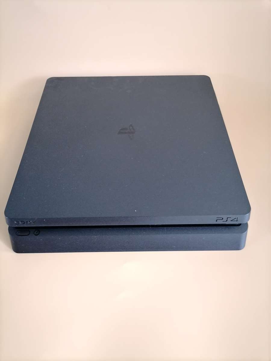 Playstation 4 500GB Slim Console - PS4