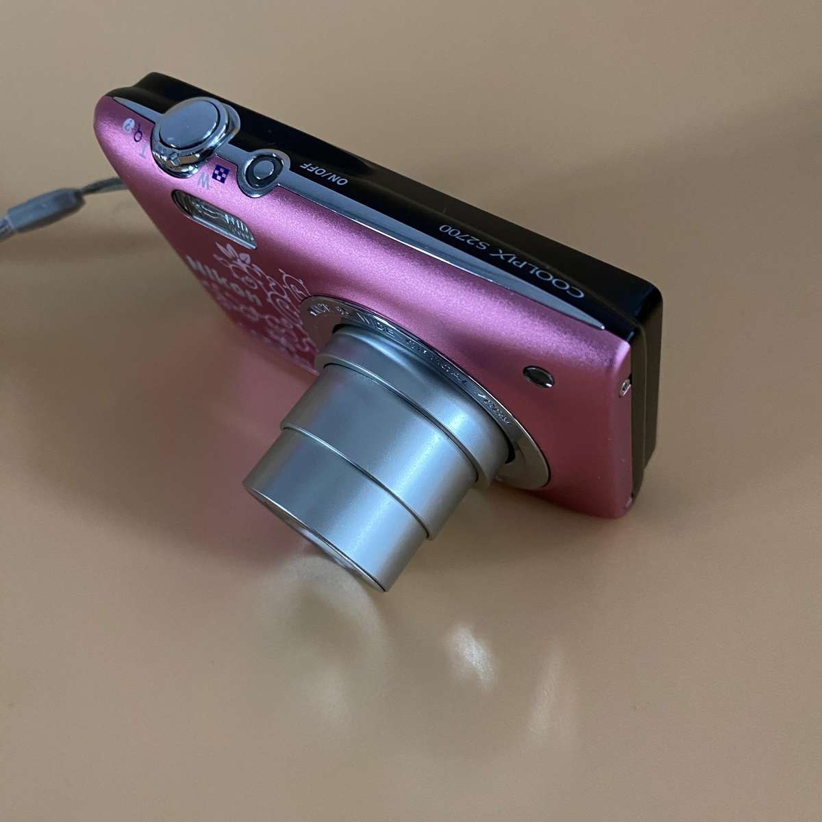 Nikon Coolpix S2700 Compact Digital Camera-Pink