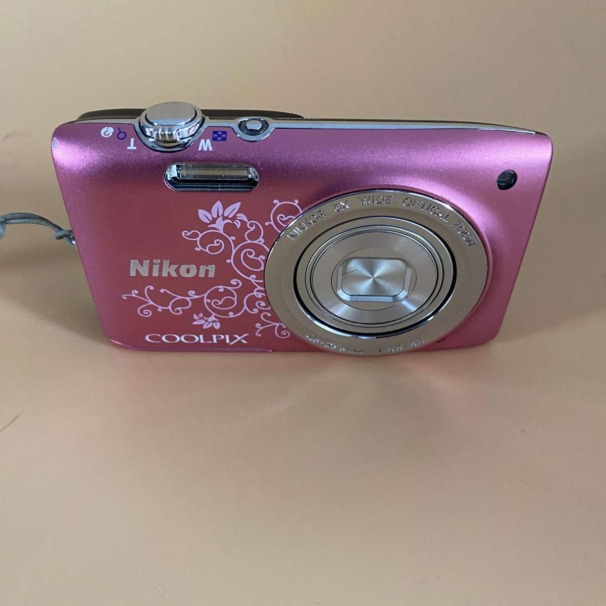 Nikon Coolpix S2700 Compact Digital Camera-Pink
