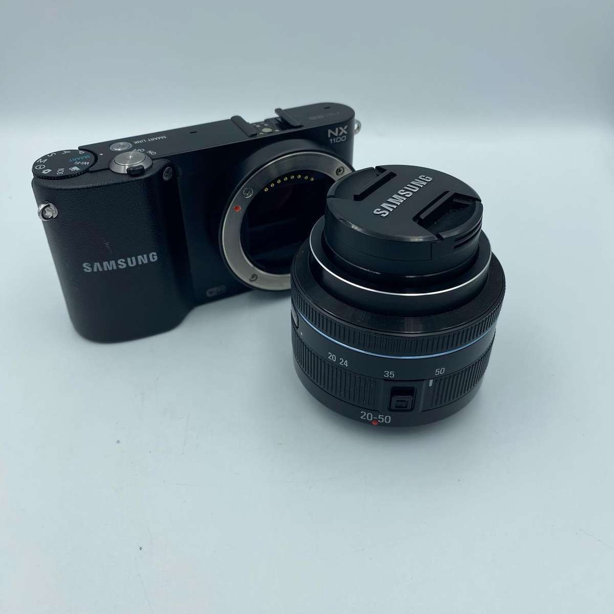 Samsung ES90 Point and Shoot Camera (14.2MP, 5x Optical Zoom) Silver