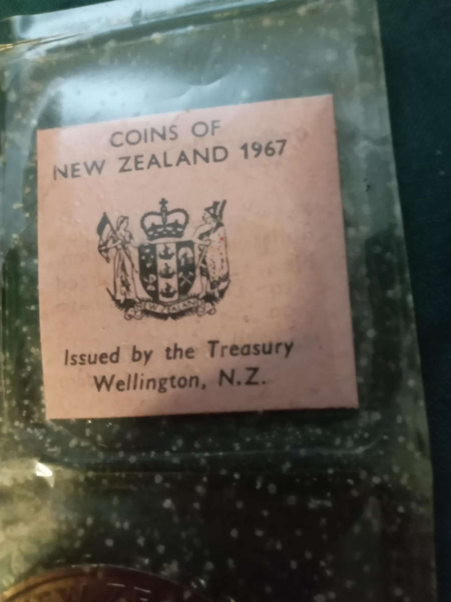 1967 New Zealand coin set