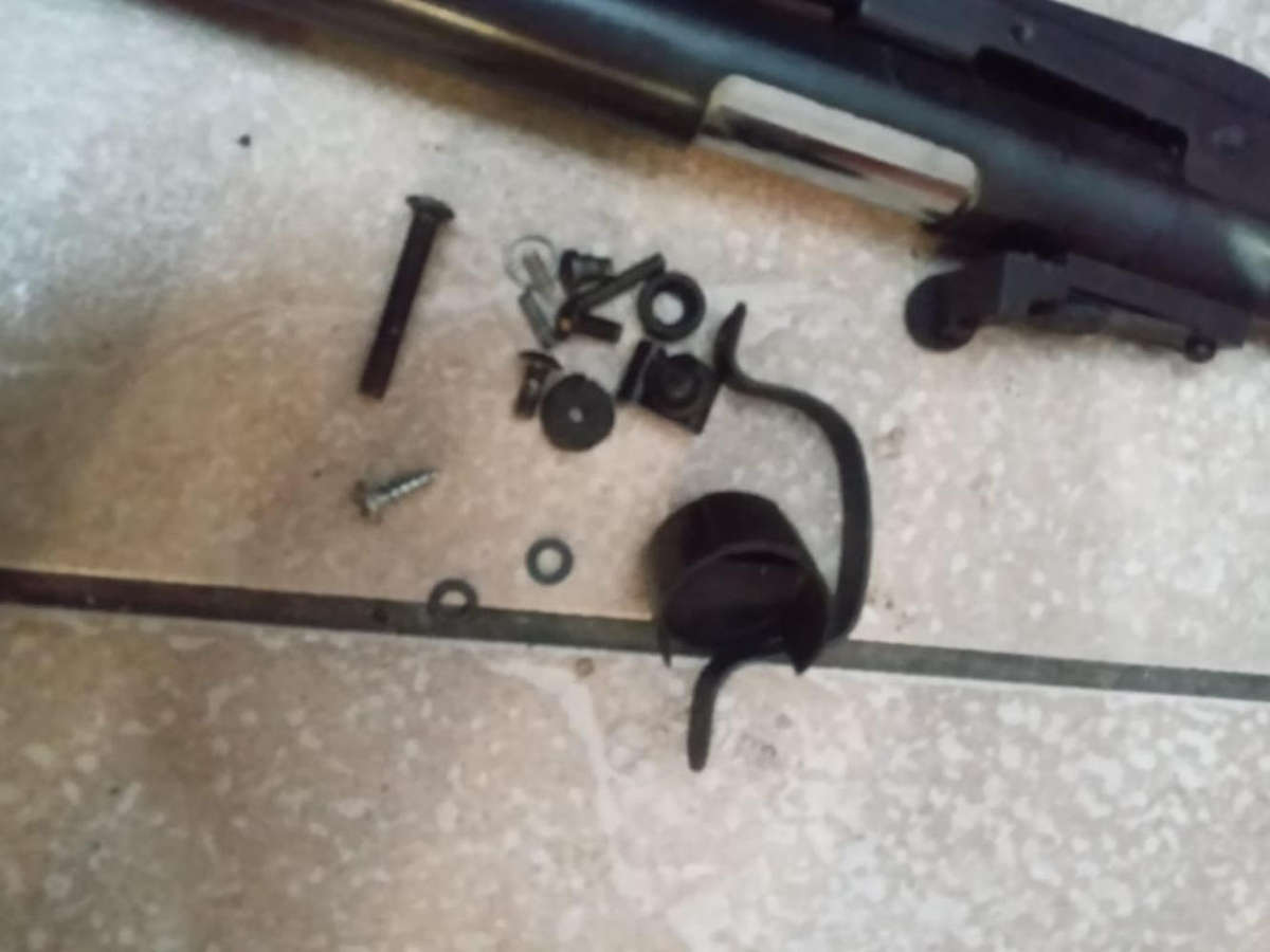 Pellet gun,,new, taken apart