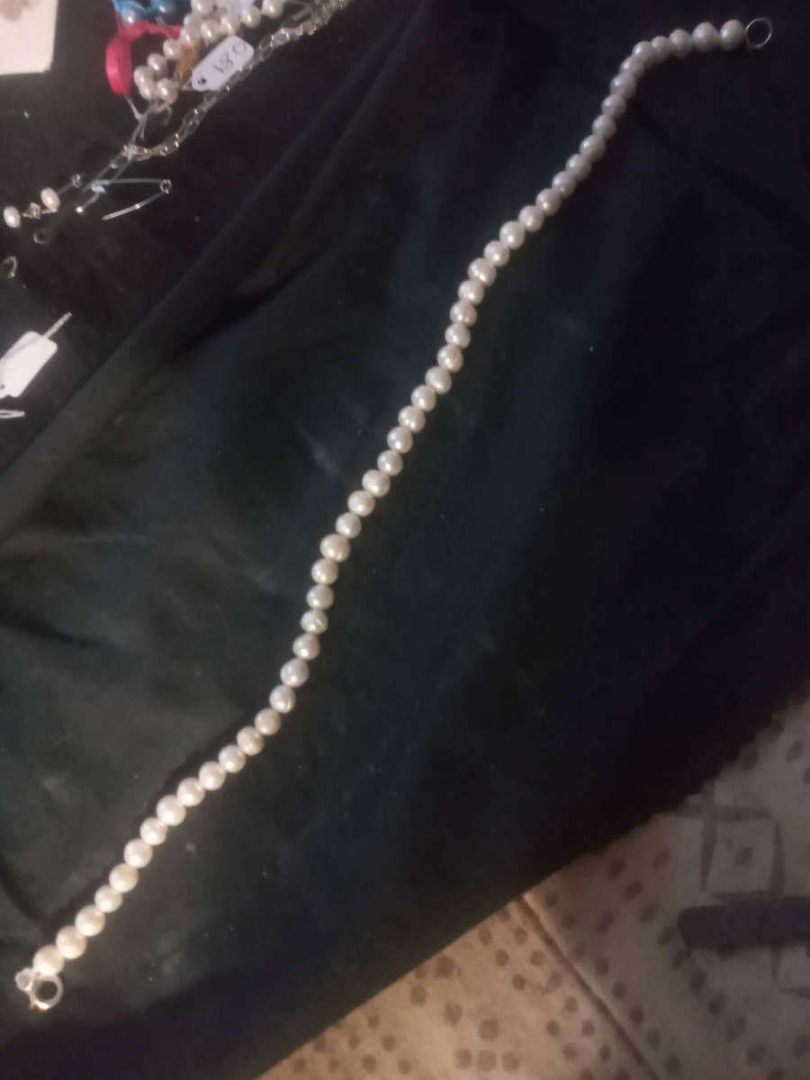 String pearls sterling silver clasp 35cm