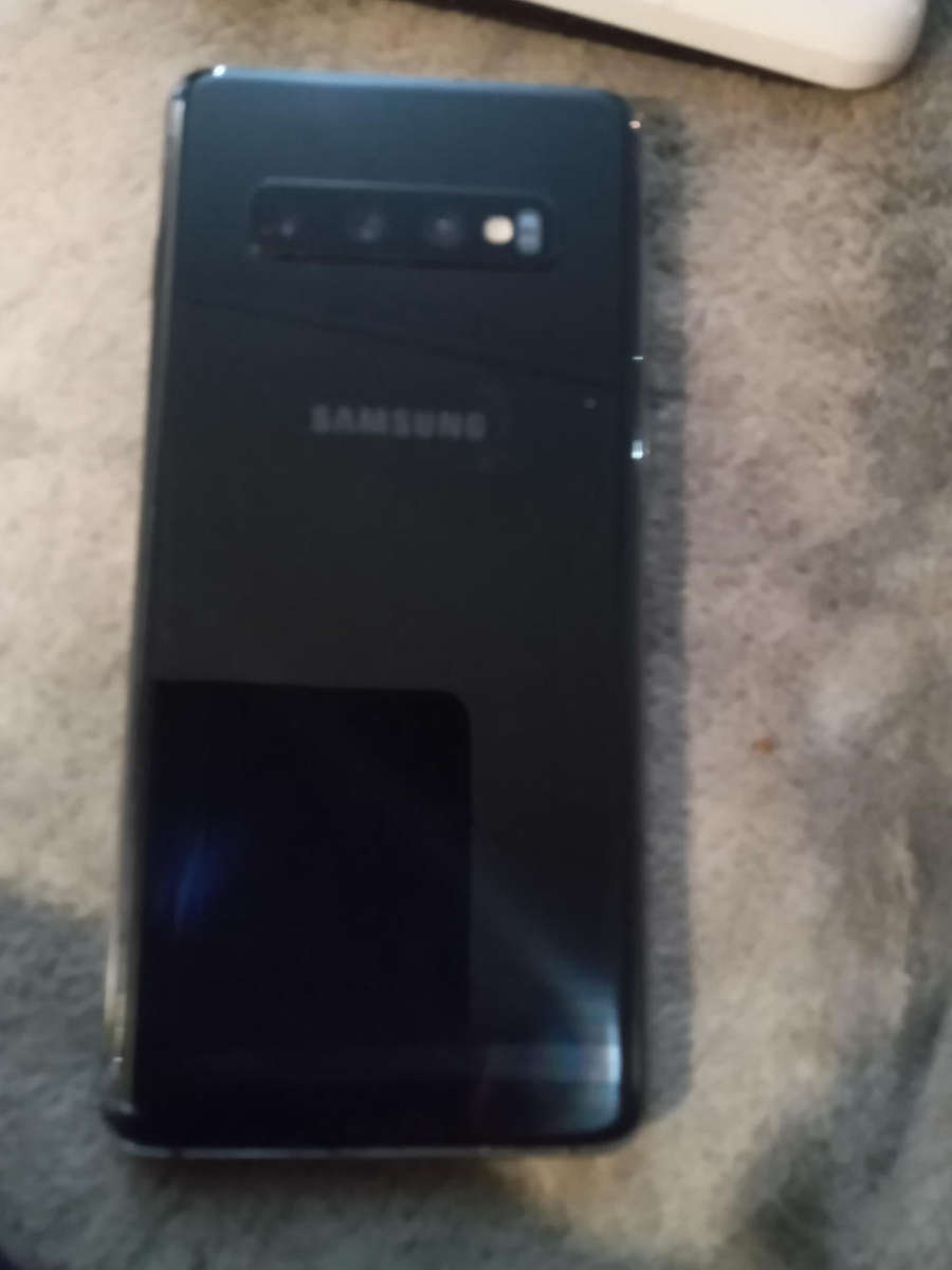 Samsung s10 needs new lcd screen
