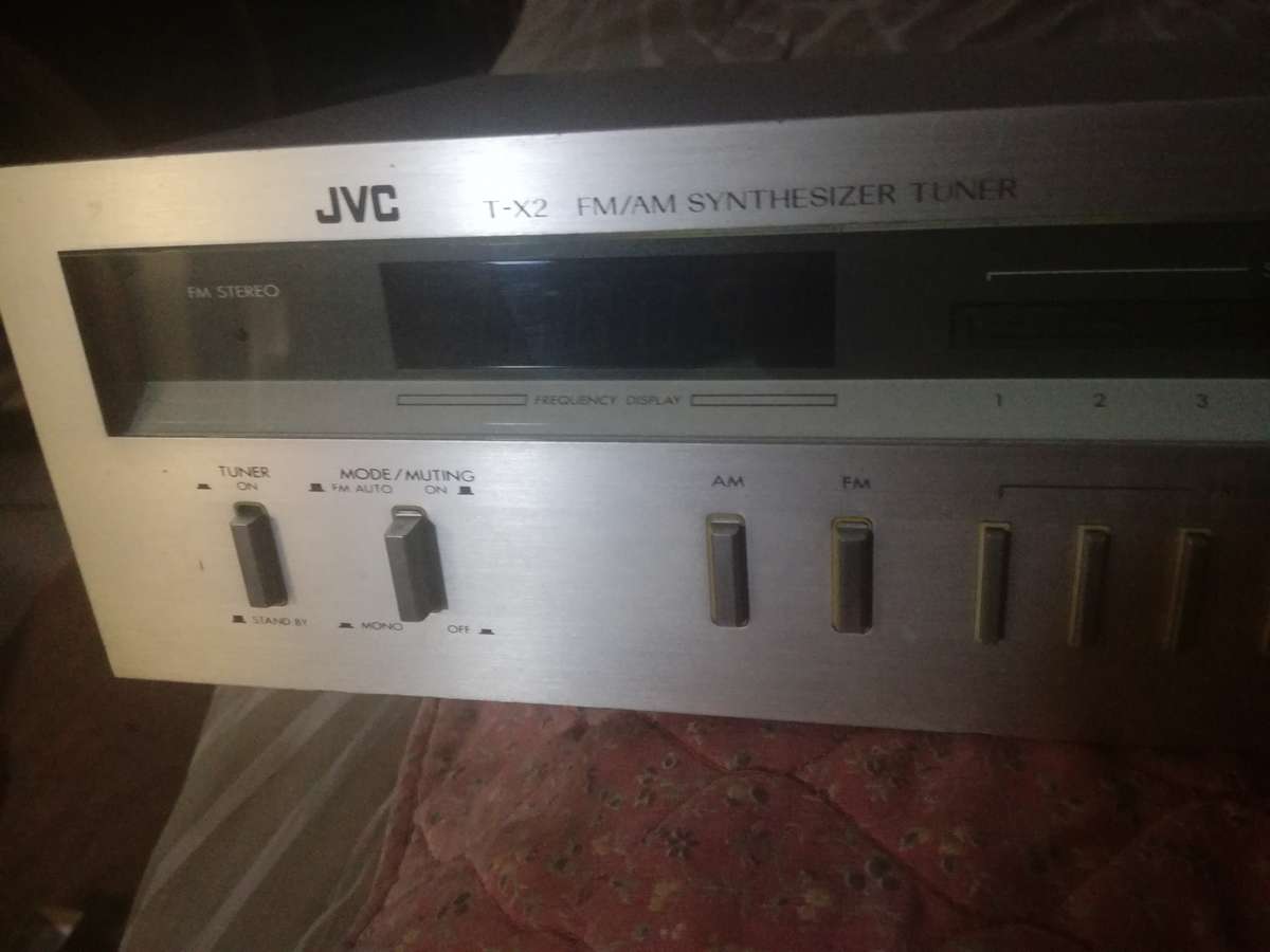 JVC t x2 fm/am synthesizer tuner