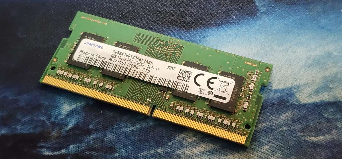 4gig Samsung DDR4-2666 Laptop memory