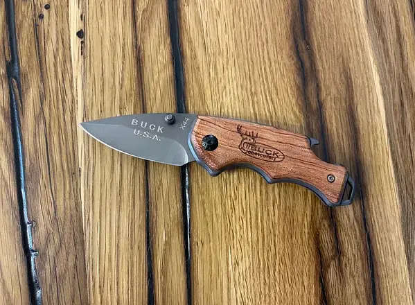 BUCK X44 Pocket Knife
