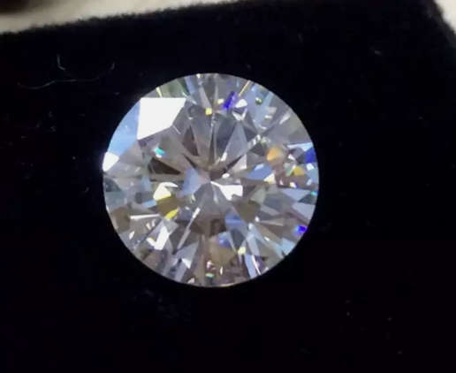 1.50 Ct 7.5mm D Color Round VVS1 Moissanite