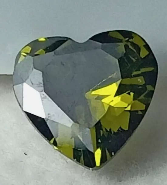 1.00 Ct 6mm Green Heart Shape Sapphire