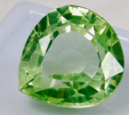 14.5 Ct Apple Green Peridot. Pear Cut gemstone
