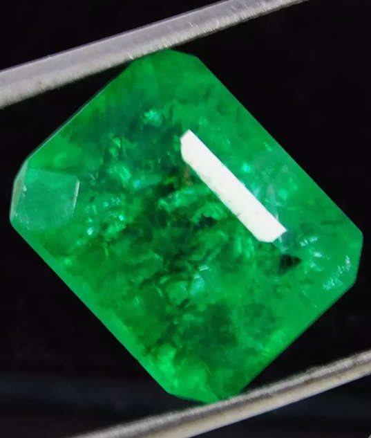 7.80Ct Emerald