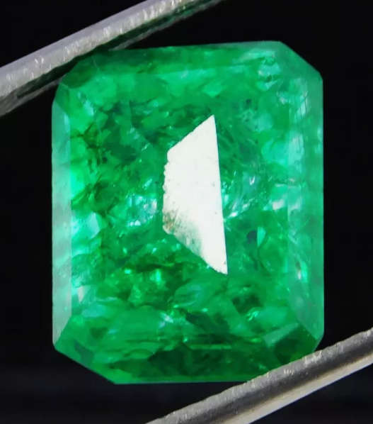7.80Ct Emerald