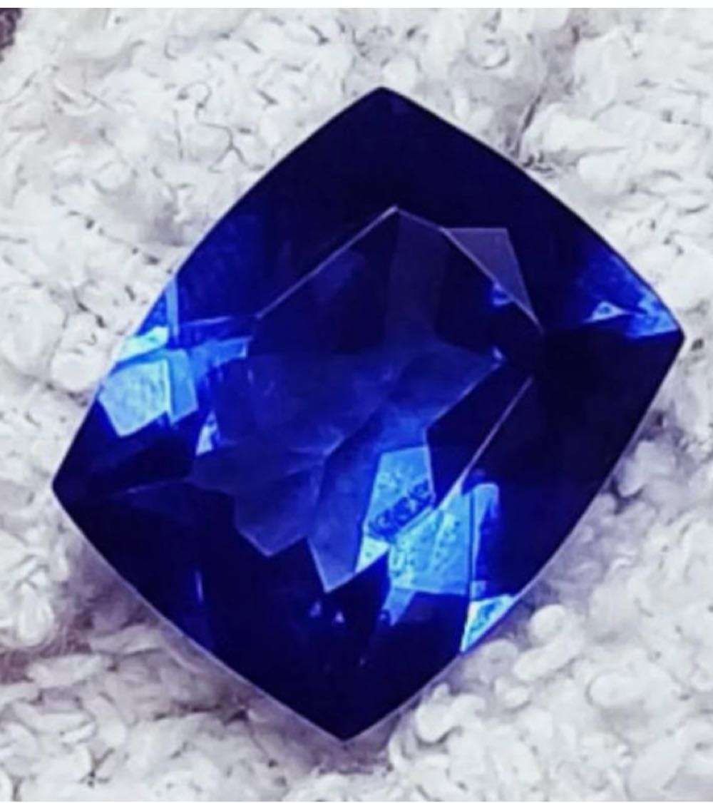 8.90 Ct Treated Tanzanite Cushion