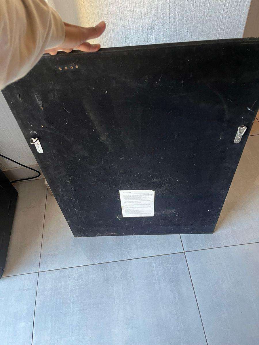 Bevelled edge mirror