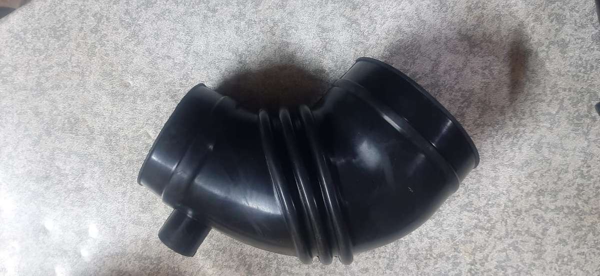 Engine Air Intake Hose Mazda MX-6 2.5L / FORD Telstar