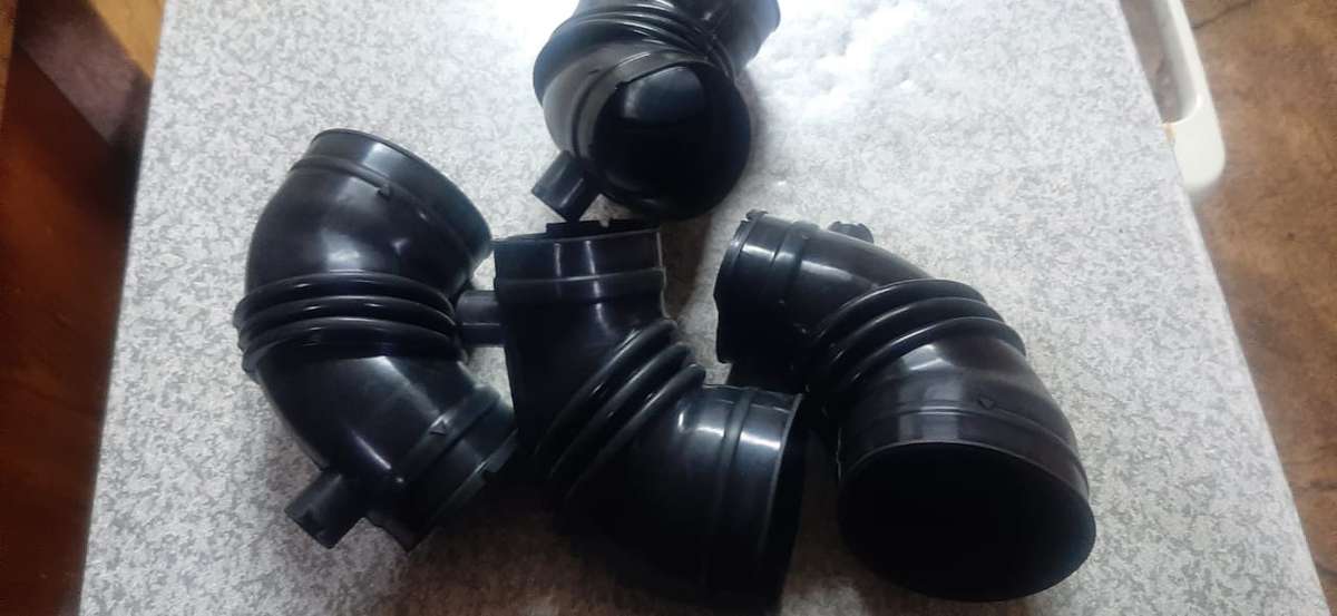 Engine Air Intake Hose Mazda MX-6 2.5L / FORD Telstar