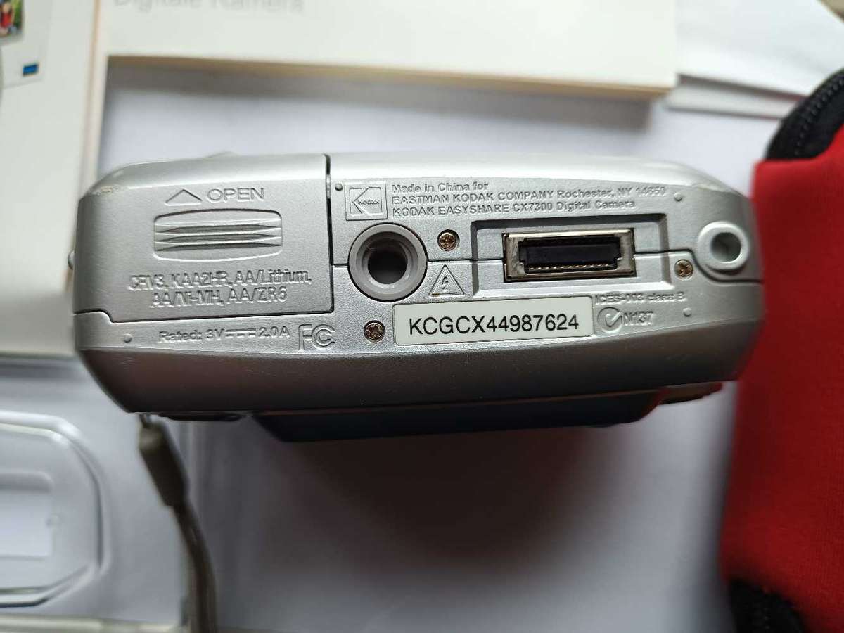 Kodak easyshare cx7300