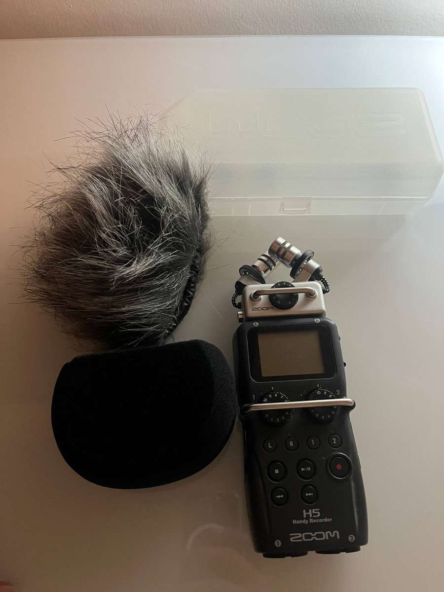 Zoom H5 Handy Sound Recorder
