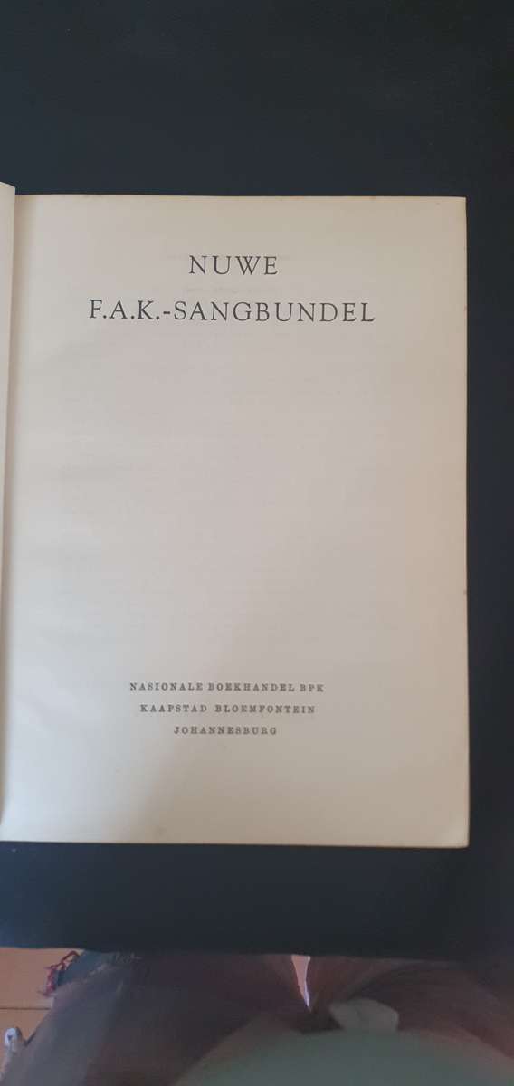 FAK (Vierde Druk)Nasionale Boekhandel Bpk