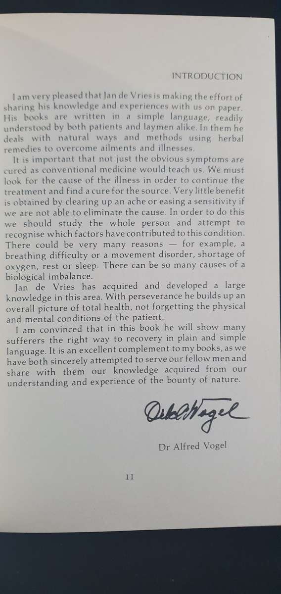 Traditional Home & Herbal Remedies - Jan De Vries