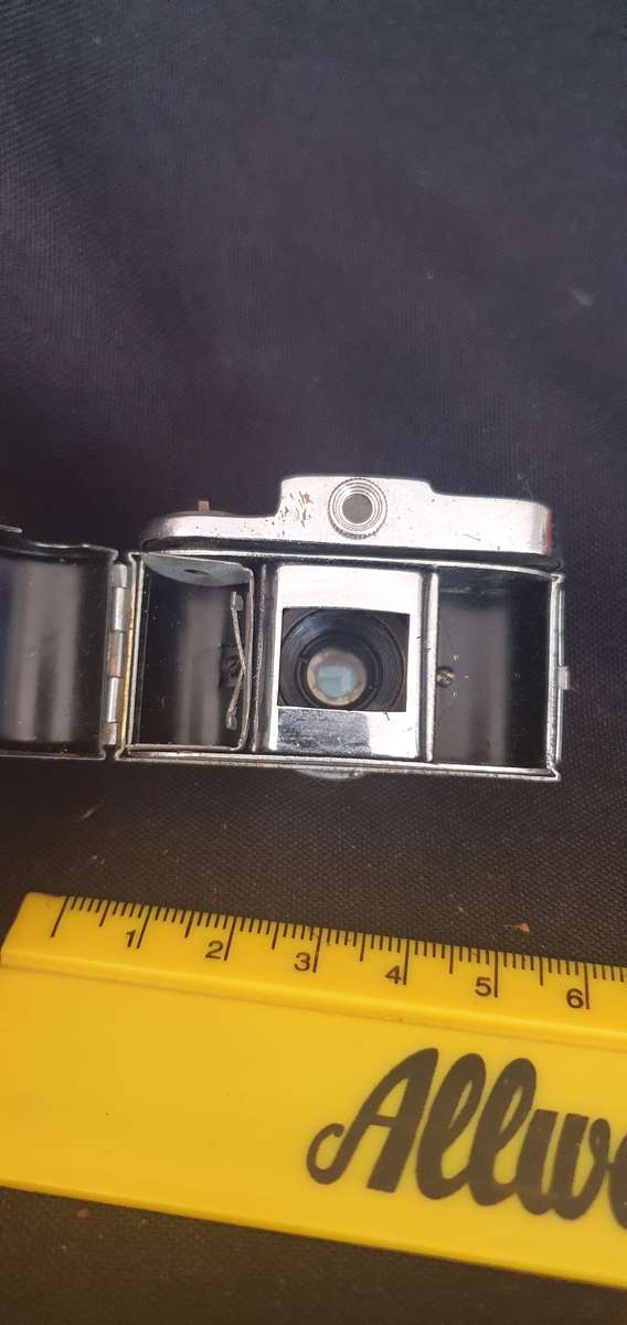 Mycro iii a subminiature camera