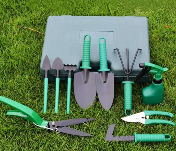Durable Garden Tool Set with Storage Case - 10 Piece