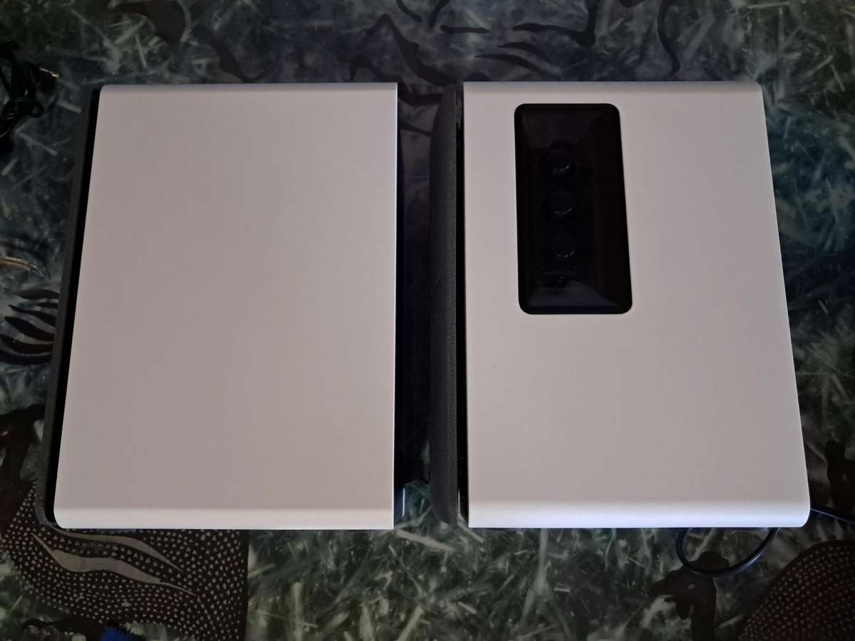 Edifier 1280DB Powered Bookshelf Speakers with Bluetooth and Remote.