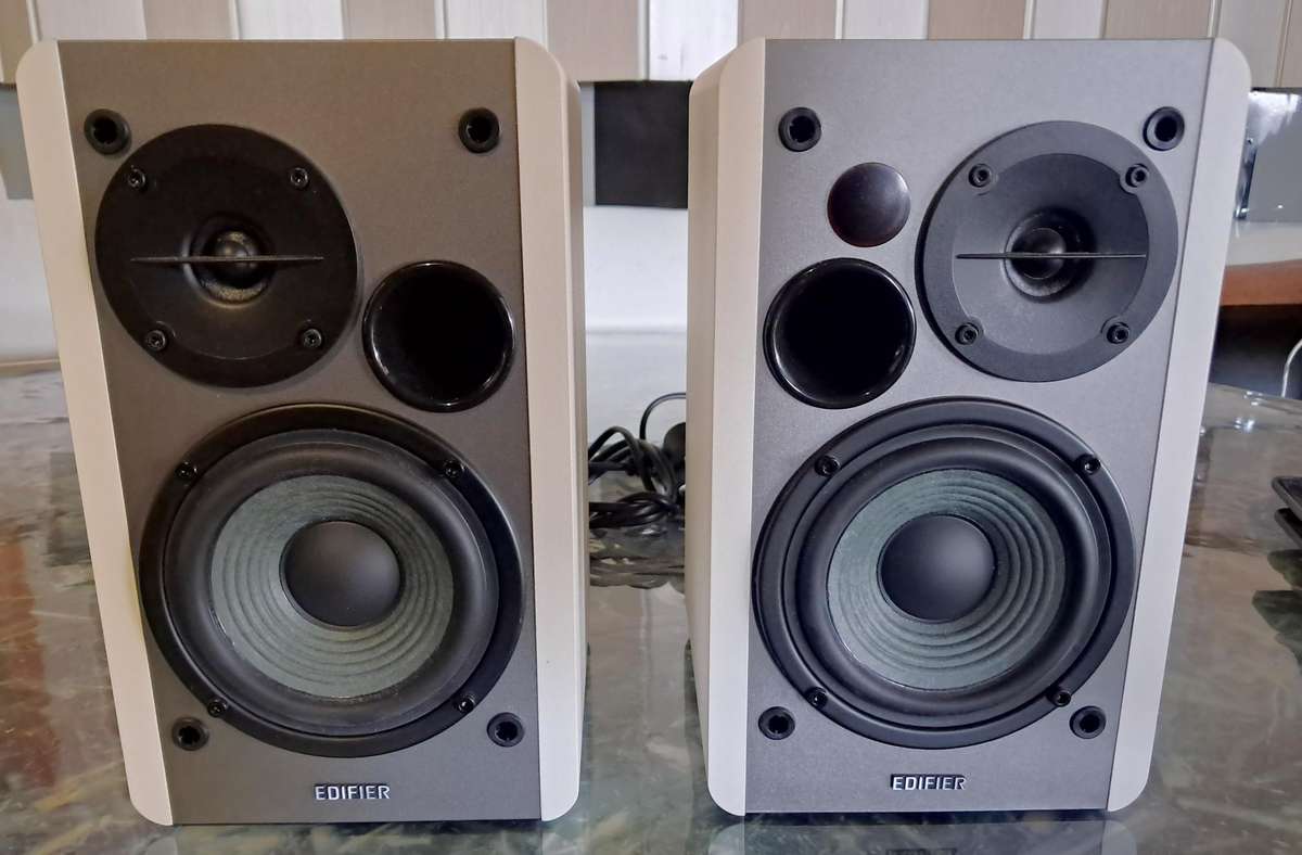 Edifier 1280DB Powered Bookshelf Speakers with Bluetooth and Remote.