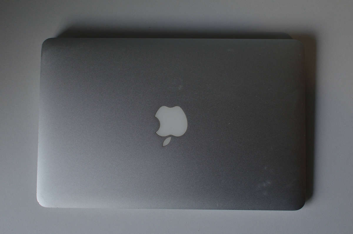 MacBook Air 2011 For spares/repair
