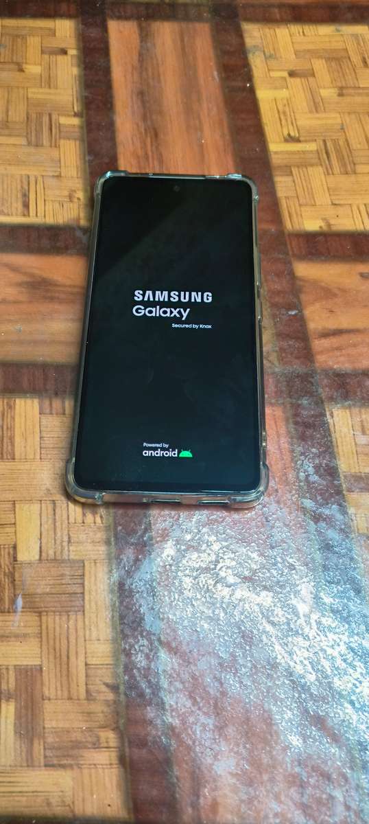 SAMSUNG A53, BLUE,BOX AND POUCH,  EXCELLENT CONDITION