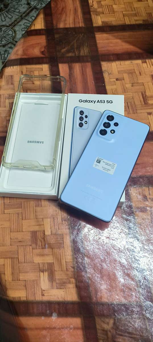 SAMSUNG A53, BLUE,BOX AND POUCH,  EXCELLENT CONDITION