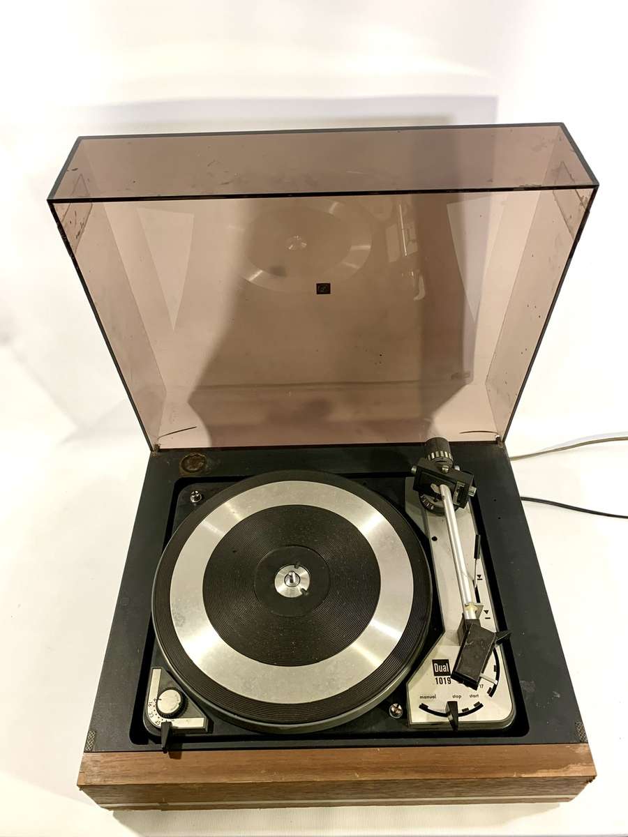 Vintage Dual 1019 Turntable  Classic German Engineering (CK 6 Base)