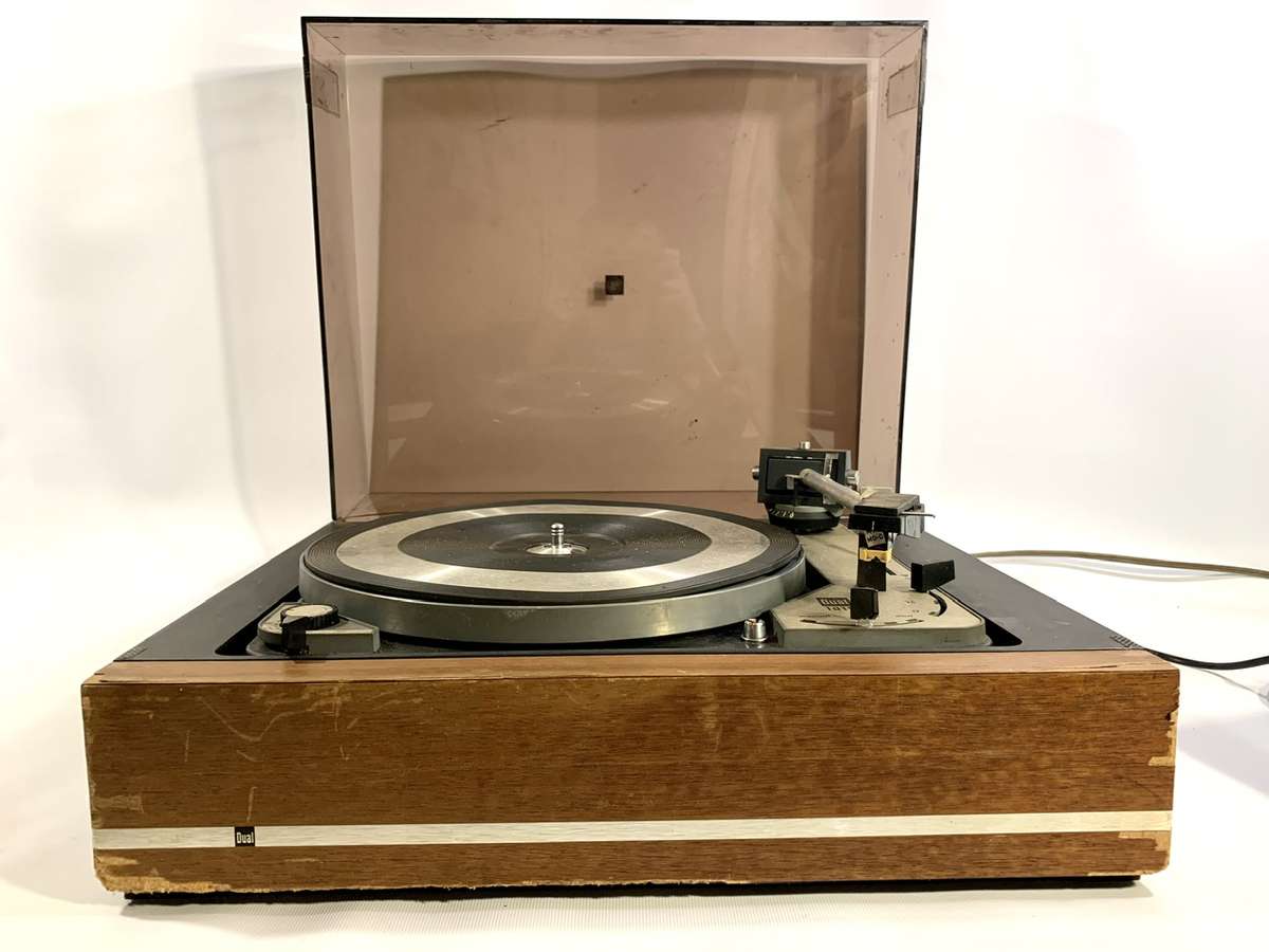 Vintage Dual 1019 Turntable  Classic German Engineering (CK 6 Base)