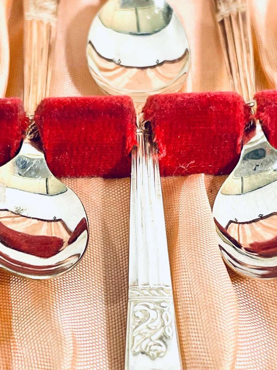 Vintage Boxed Set of 6 Angora Silver Plated EPNS Teaspoons  Made in England  9.5cm