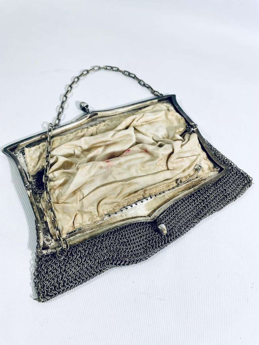 Stunning Vintage Silver-Plated EPNS Chainmail Handbag / Purse - Floral Detail