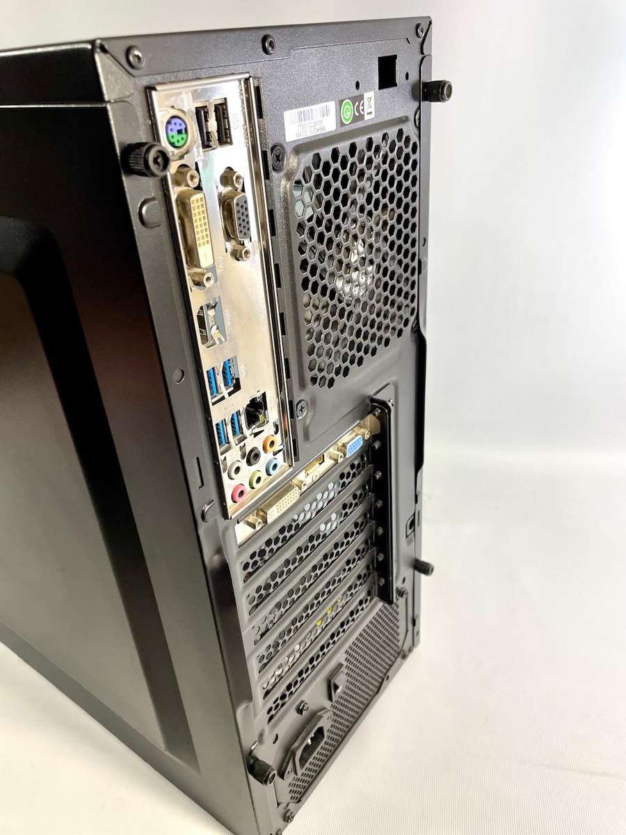 PC Desktop - Gigabyte Ultra Durable - Intel i5-6400 CPU - 4GB DDR4 Ram - HDMI / DVI / VGA - NO HDD