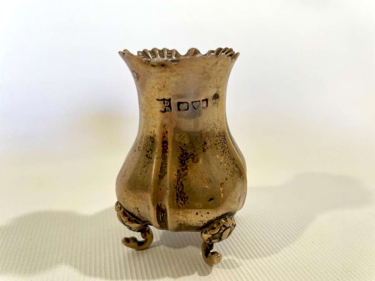 Sterling 925 Silver Mini Vase / Ornament (39g)