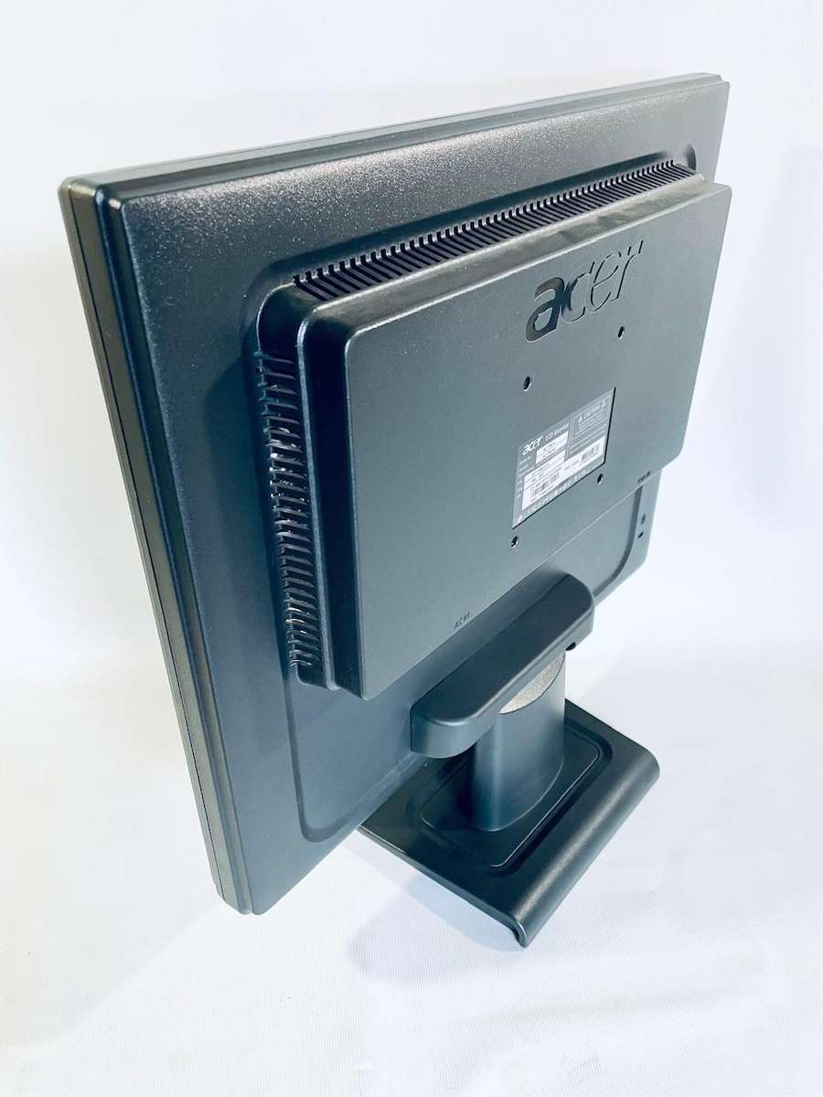 Acer AL1706 A 17 LCD Monitor  Reliable and Budget-Friendly Display