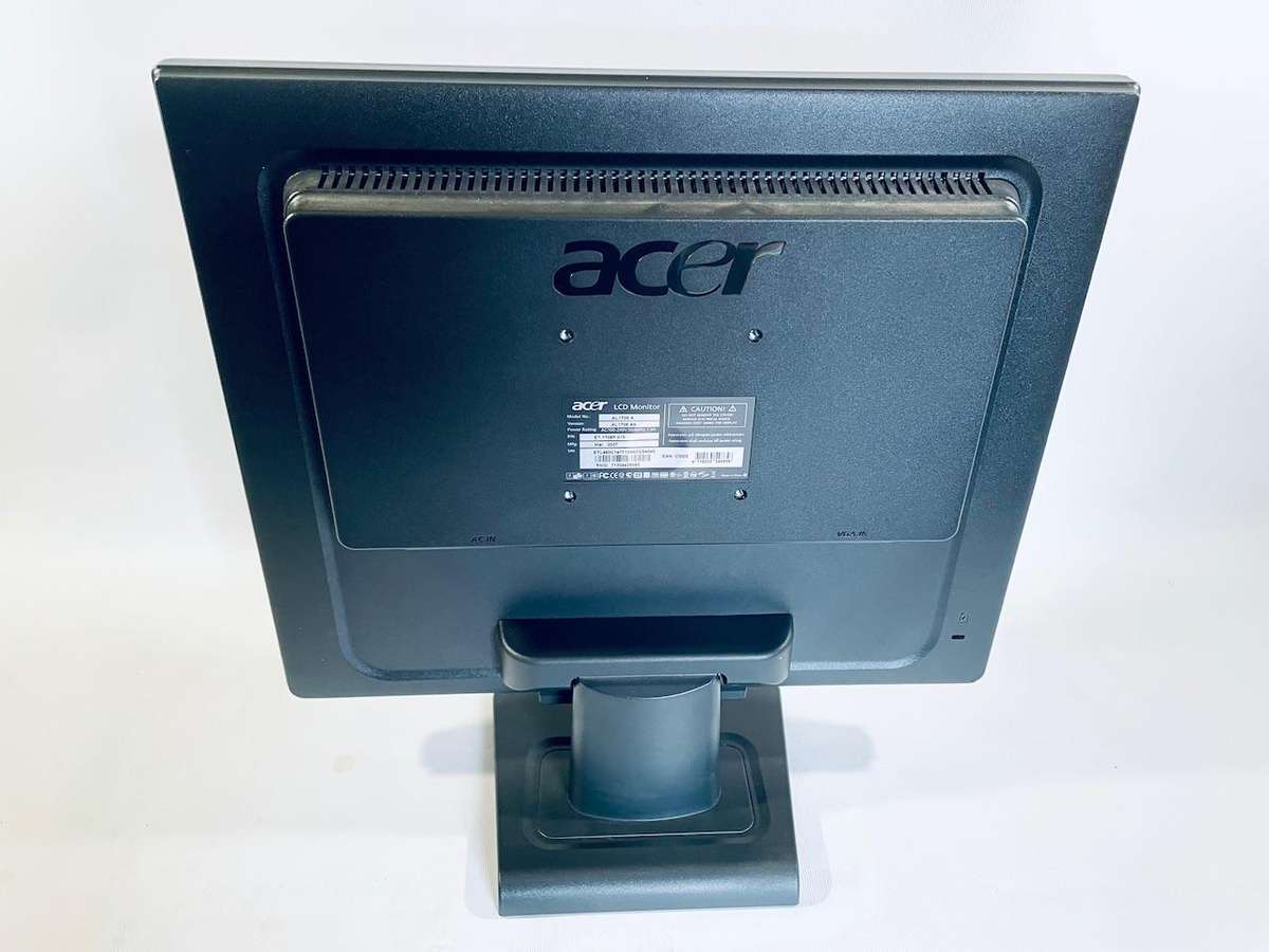 Acer AL1706 A 17 LCD Monitor  Reliable and Budget-Friendly Display