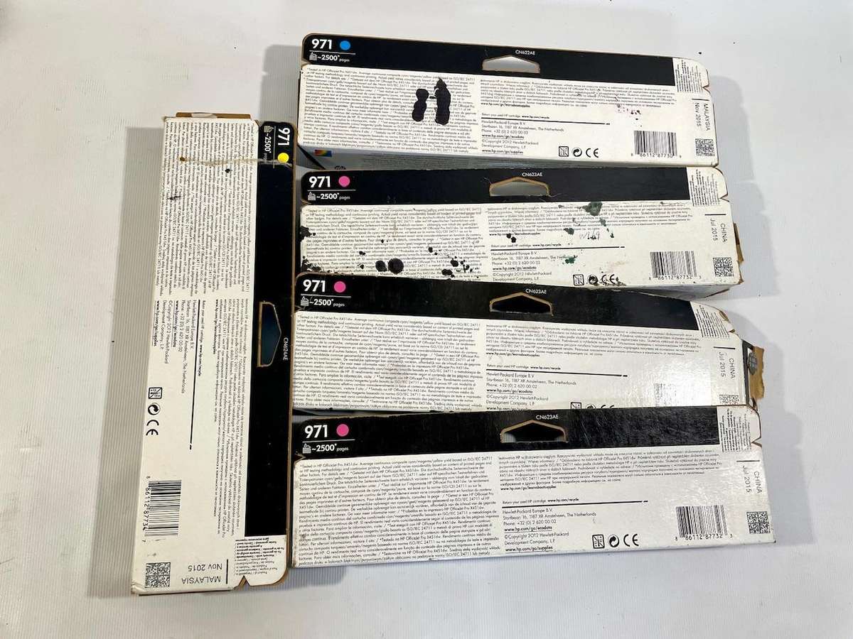 Quantity Expired Sealed HP Ink Cartridges