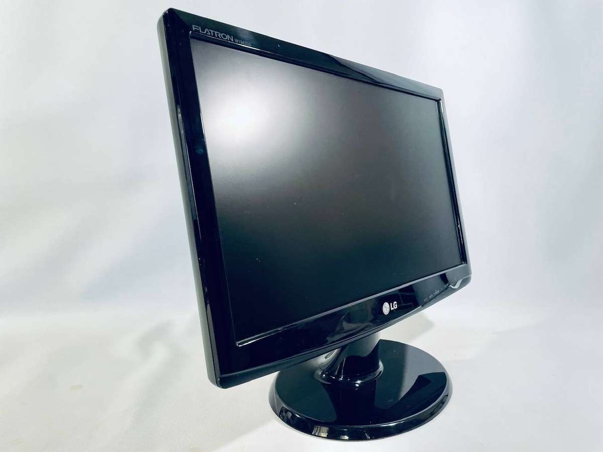 LG Flatron W1943SS Monitor (used)