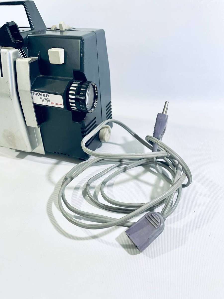 Vintage Bauer T3 Super 8mm Projector  Classic German Engineering