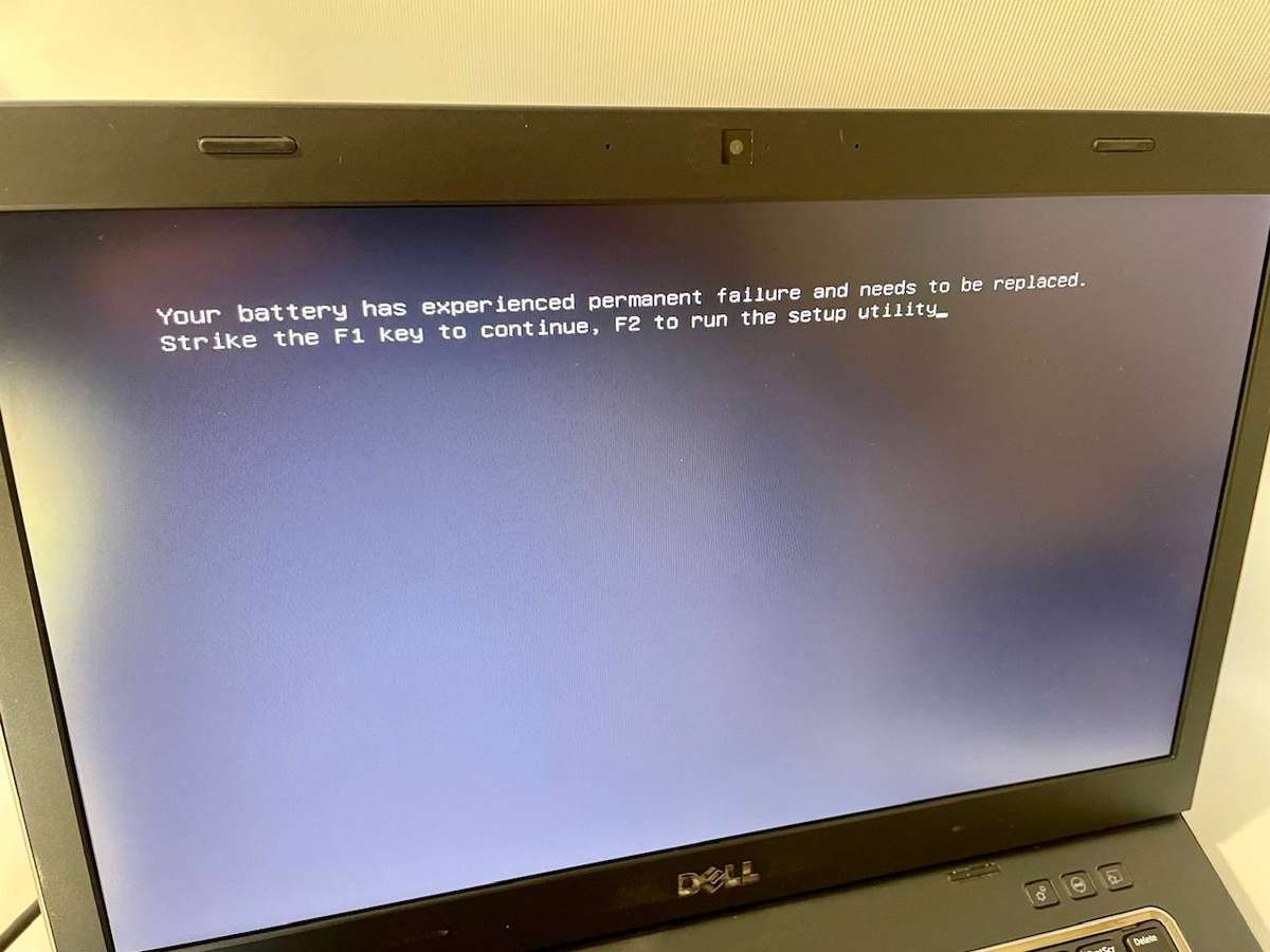 Dell Vostro 3550 Laptop  Intel Core i5 - No HDD or Charger