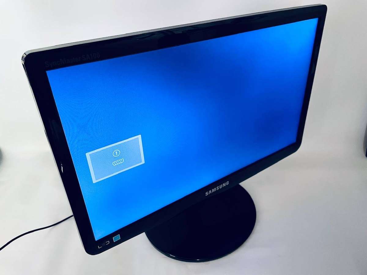 Samsung 19" LED Backlit Monitor - S19A10ON - Tested & Working - With Original Power Supply