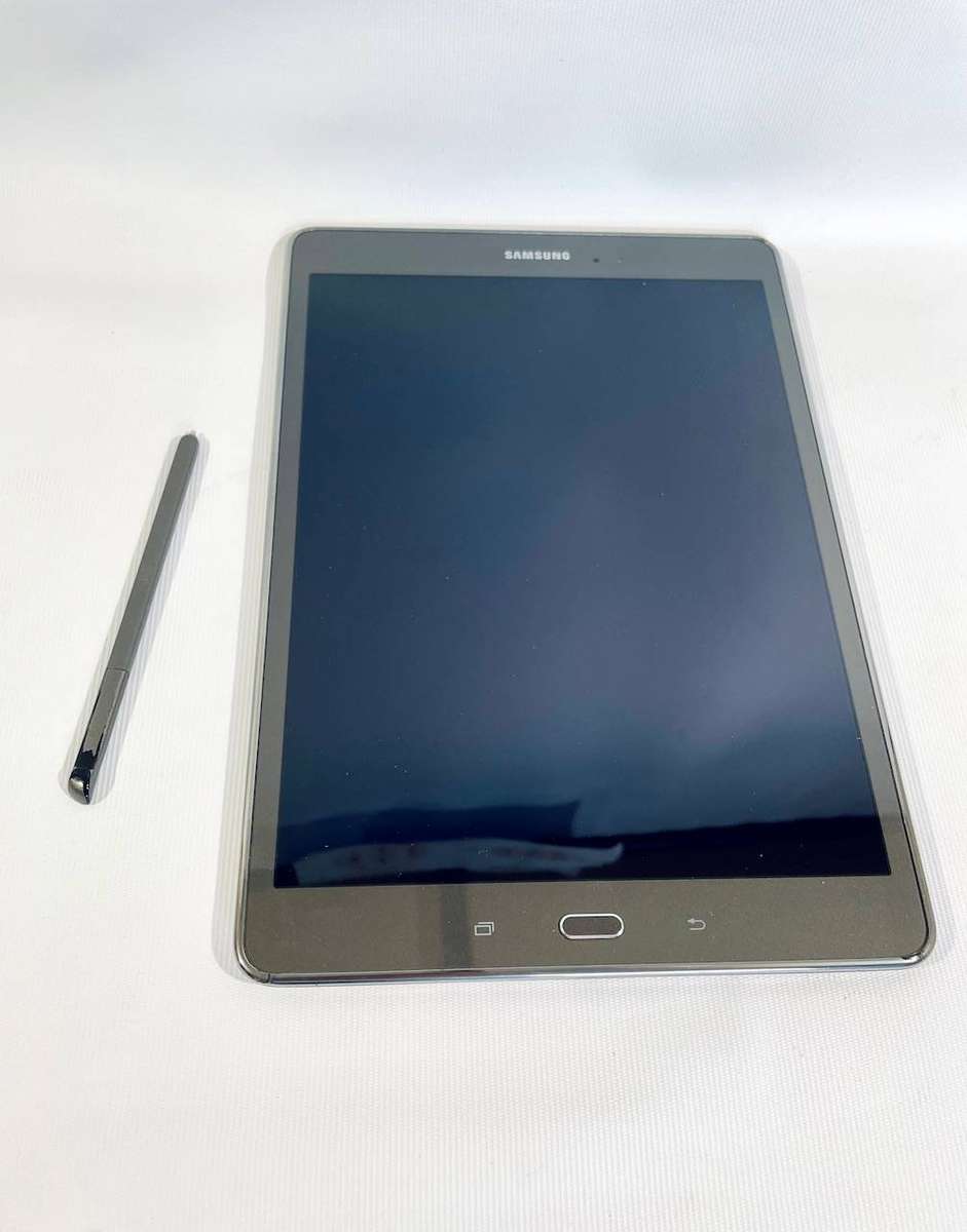 Samsung Galaxy Tab A 9.7 with S-Pen (SM-P555)  16GB, Wi-Fi + SIM