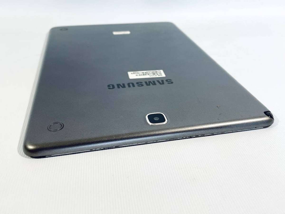 Samsung Galaxy Tab A 9.7 with S-Pen (SM-P555)  16GB, Wi-Fi + SIM
