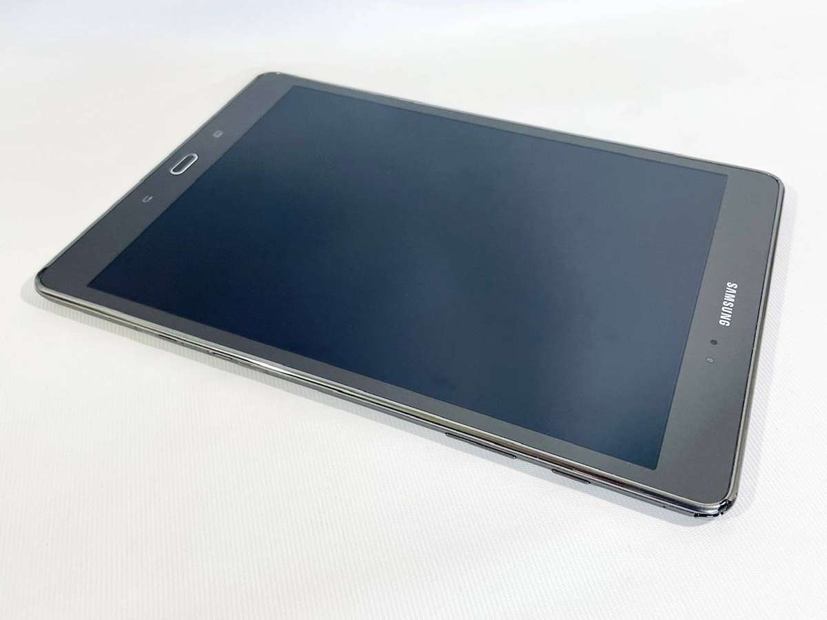 Samsung Galaxy Tab A 9.7 with S-Pen (SM-P555)  16GB, Wi-Fi + SIM