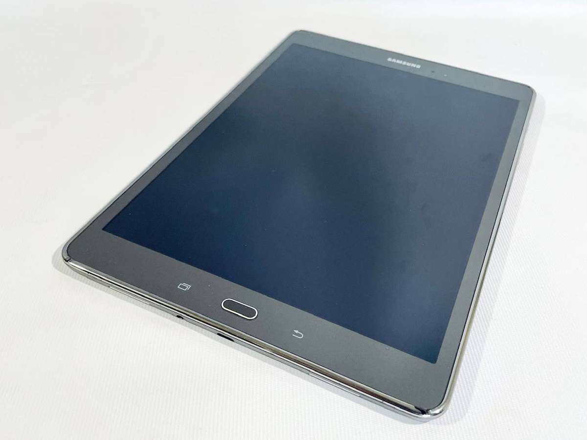 Samsung Galaxy Tab A 9.7 with S-Pen (SM-P555)  16GB, Wi-Fi + SIM