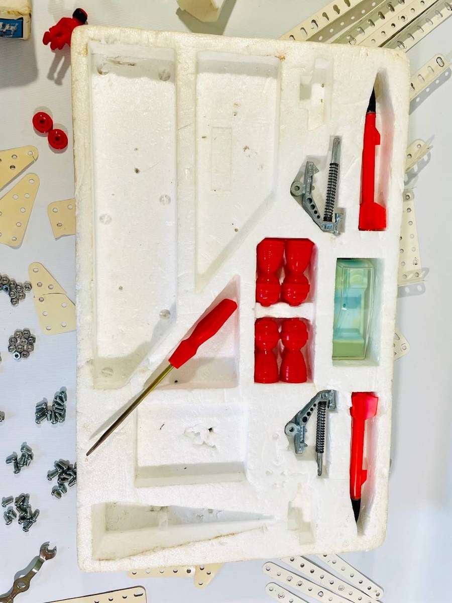 Vintage Meccano Space 2501 Construction Set - Original Box & Manual - Incomplete